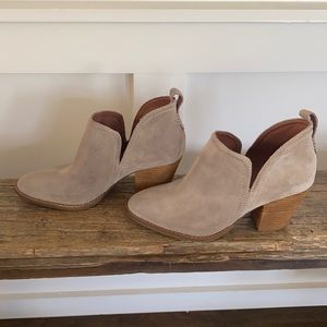 Jeffrey Campbell “Rosalee” bootie.